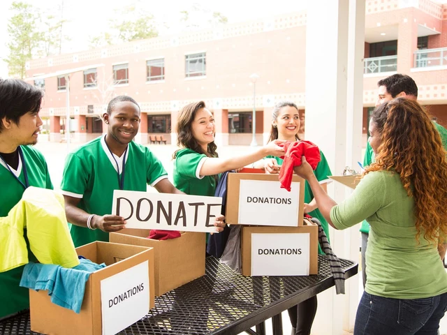 The Role of Escorts in Italian Charity Events and Fundraisers