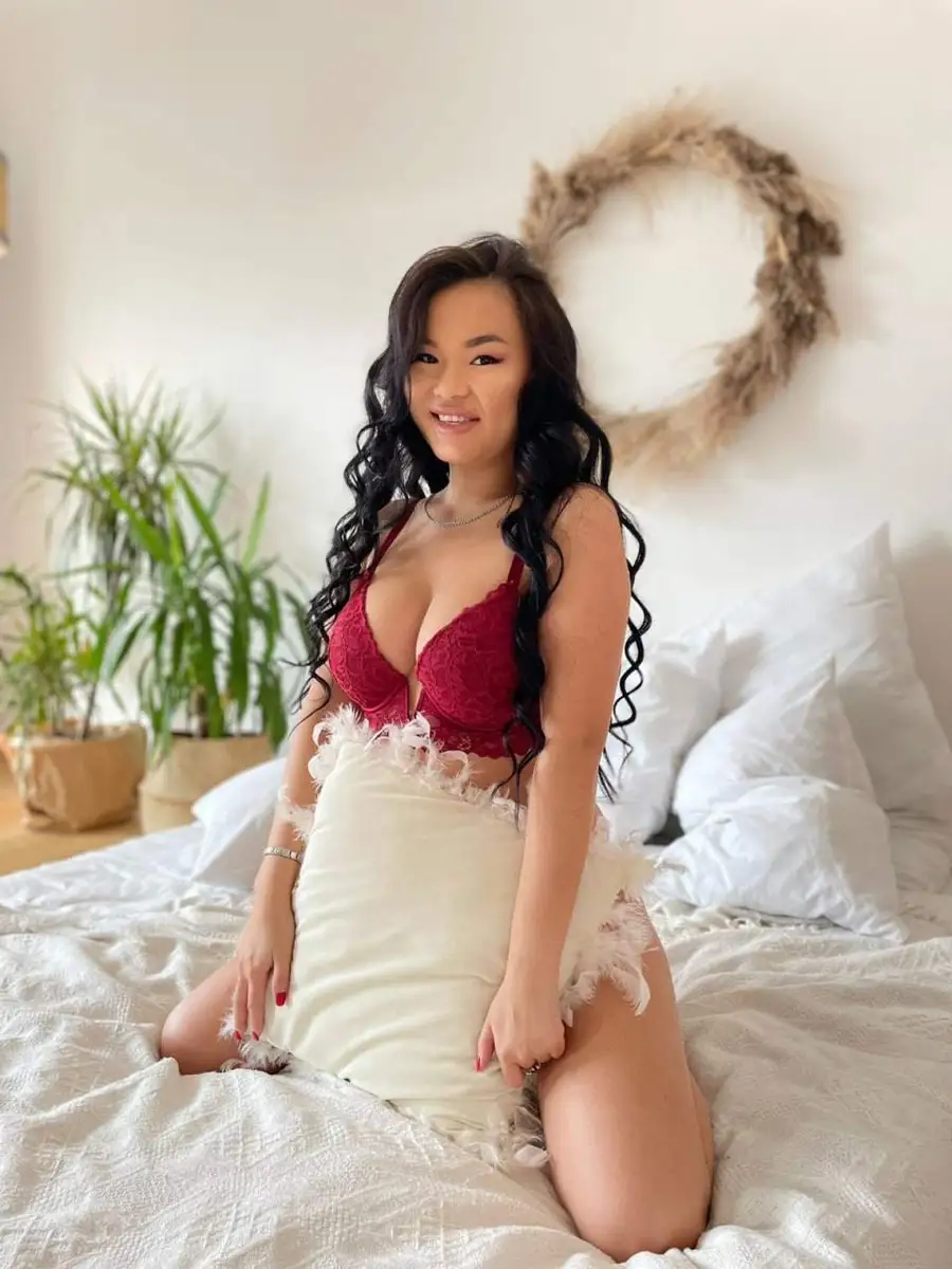 Altana escort in Rome