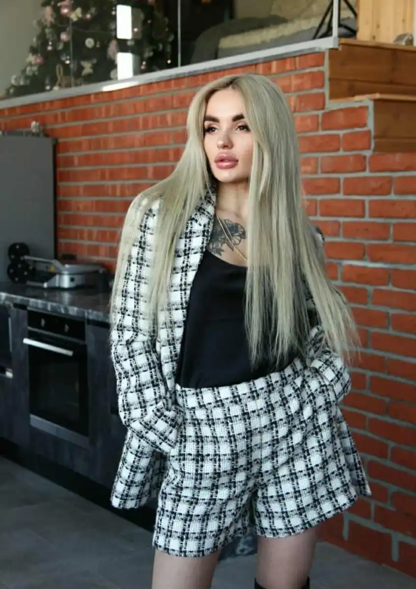 Angelica escort in Rome