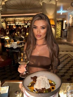 Jeraldine escort in Rome