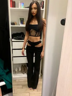 Kristall escort in Rome