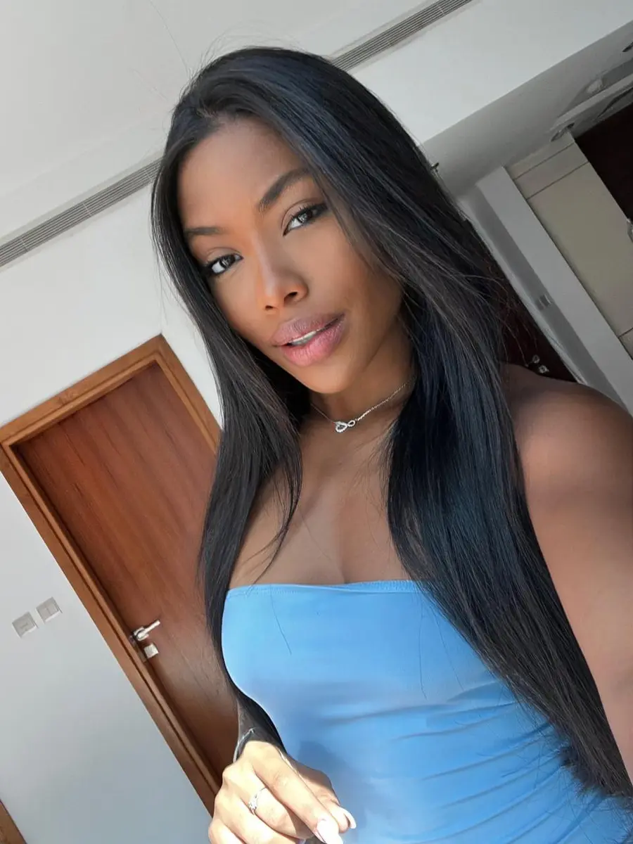 Naomi escort in Rome
