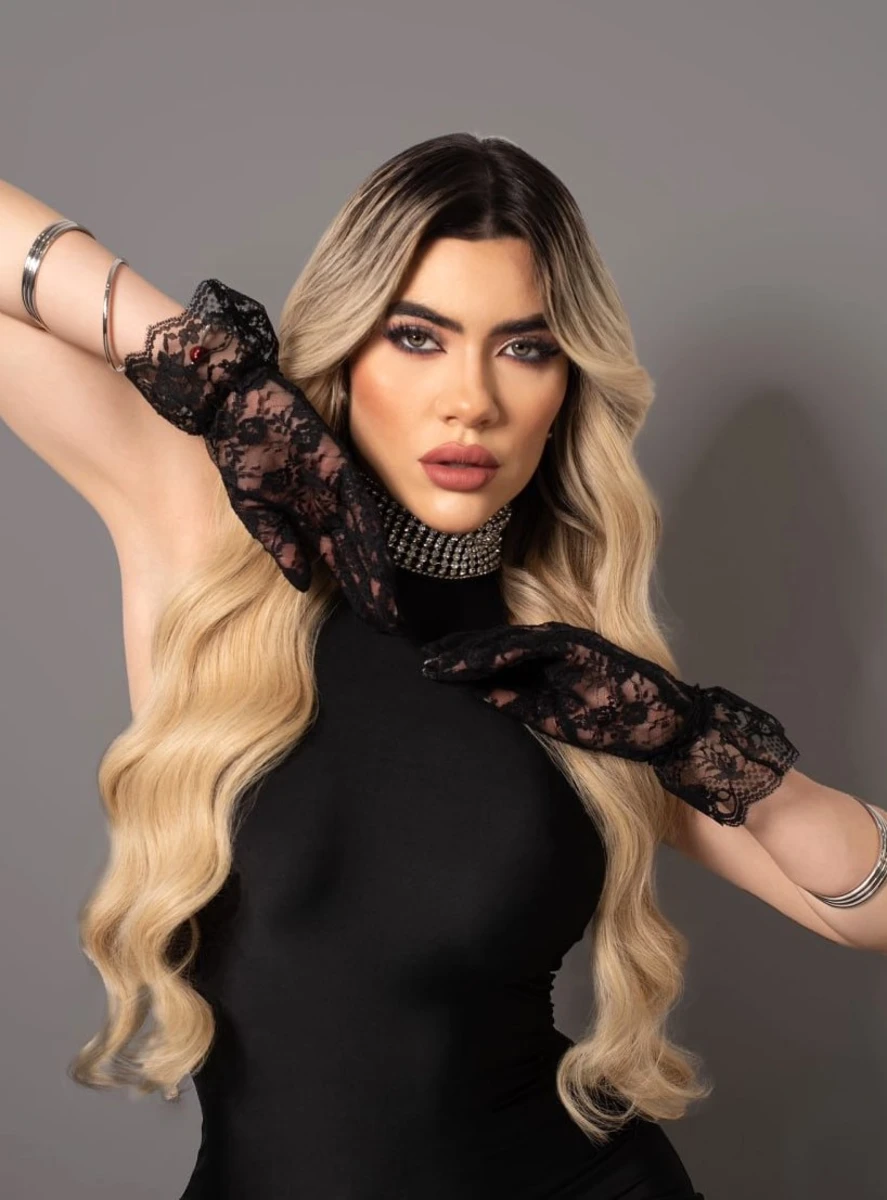 Raya escort a Milano