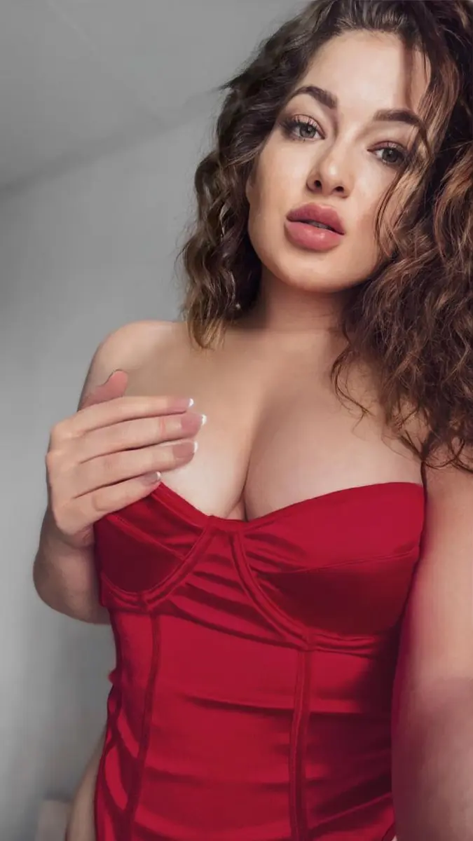 Sasha escort in Rome