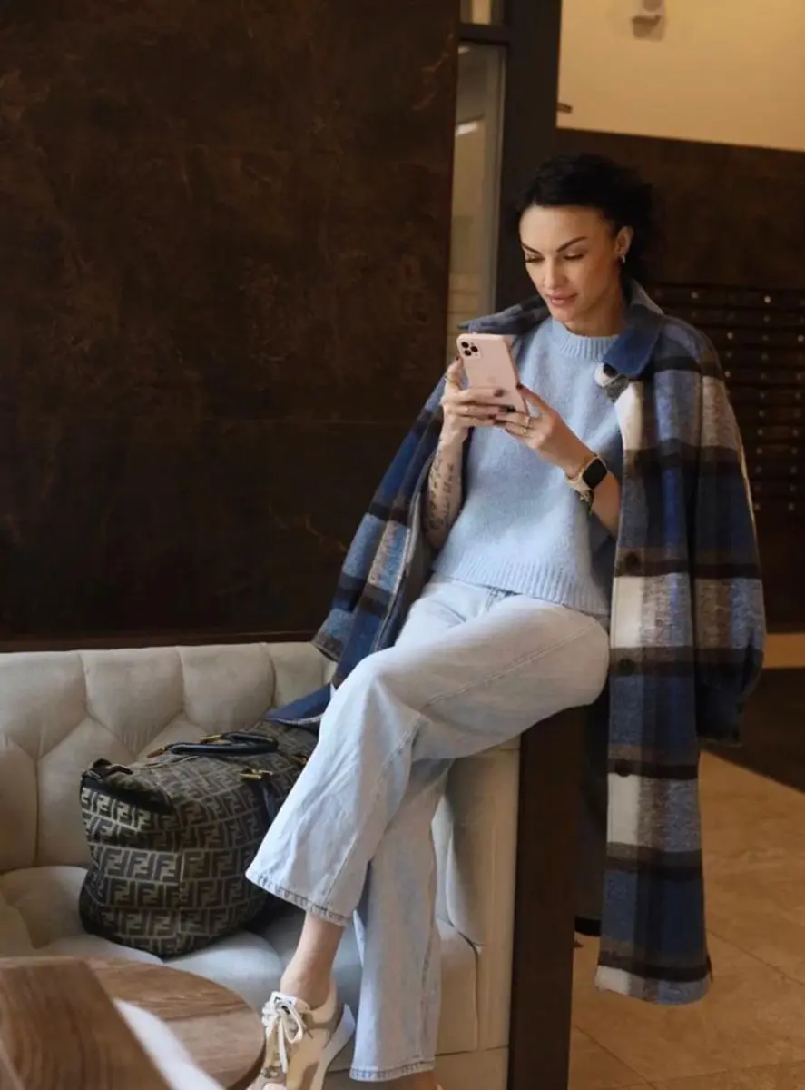 Stasya escort in Rome